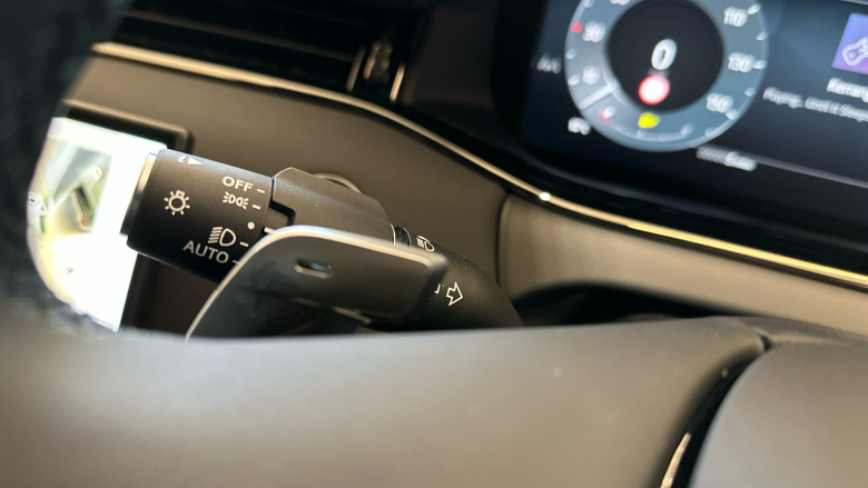 Land Rover Range Rover Evoque 2.0 D200 Dynamic SE 5dr Auto Diesel Hatchback